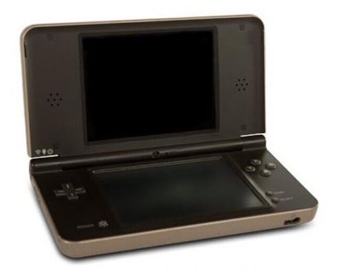 Фото №2 - Nintendo DSi XL Dark Brown Б.У.