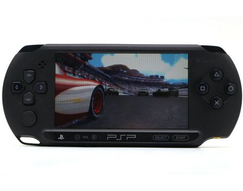 Фото №1 - Sony PSP E1008 Street + Карта памяти 4 GB Модифицированная с играми Б.У.