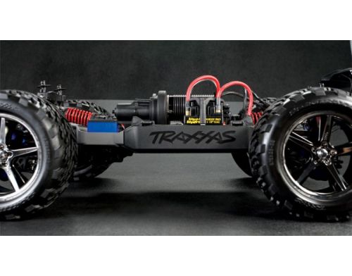 Фото №3 - Автомобиль Traxxas E-Revo Brushless Monster 1:10 RTR 582 мм TSM 4WD 2,4 ГГц (56087-3 Black)
