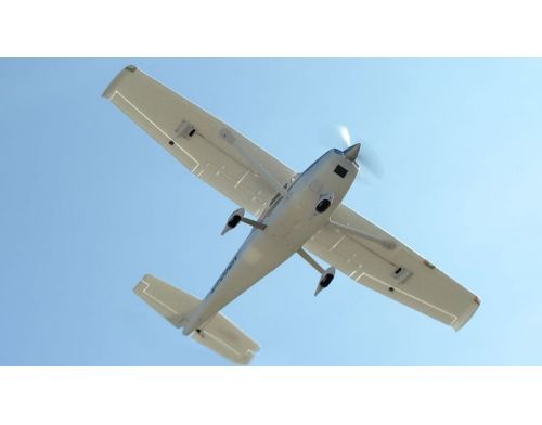 Фото №6 - Самолет Dynam Cessna 182 Sky Trainer Brushless RTF 1280 мм 2,4 ГГц (DY8938 RTF)