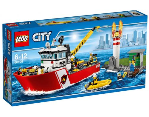 Фото №1 - Lego City ПОЖАРНЫЙ КАТЕР 60109