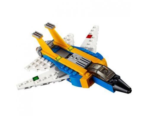 Фото №2 - Lego Creater РЕАКТИВНЫЙ САМОЛЕТ 31042