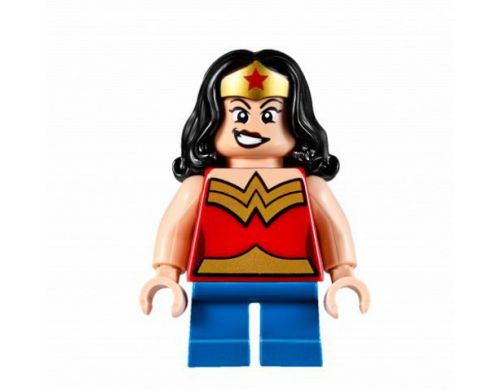 Фото №4 - LEGO Super Heroes MIGHTY MICROS: ЧУДО-ЖЕНЩИНА ПРОТИВ ДУМСДЭЯ 76070