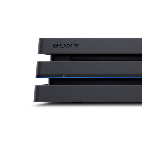 Sony PlayStation 4 PRO 1 Tb + Игра UFC 3 (Гарантия 18 месяцев) фото №3