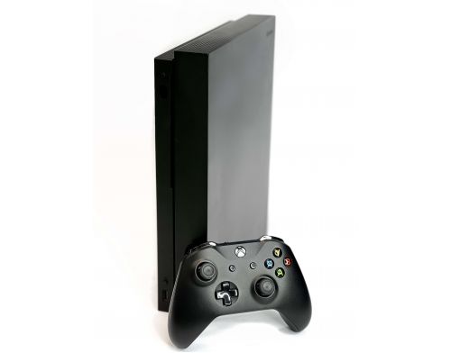 Фото №4 - Приставка Xbox ONE X 1TB Б.У. (Гарантия)