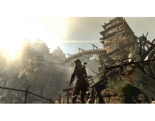 Фото №2 - Tomb Raider Platinum PS3 (Б.У.)