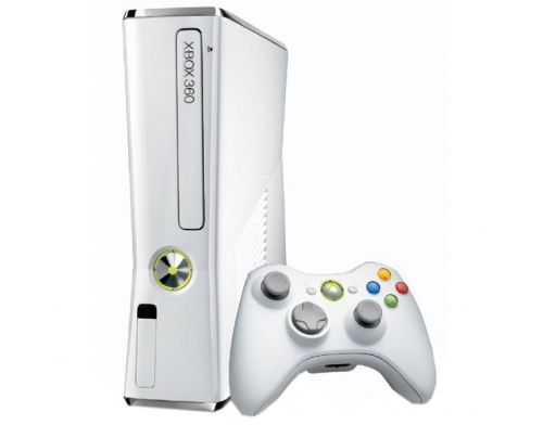 Фото №1 - Xbox 360 White + 2 джойстика Б/У (Гарантия 1 месяц)