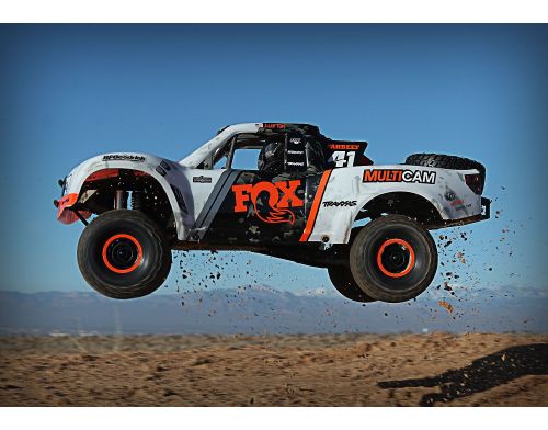 Фото №8 - Автомобиль Traxxas Desert Racer 1:8 RTR 694 мм 4WD 2,4 ГГц (85076-4 Fox)