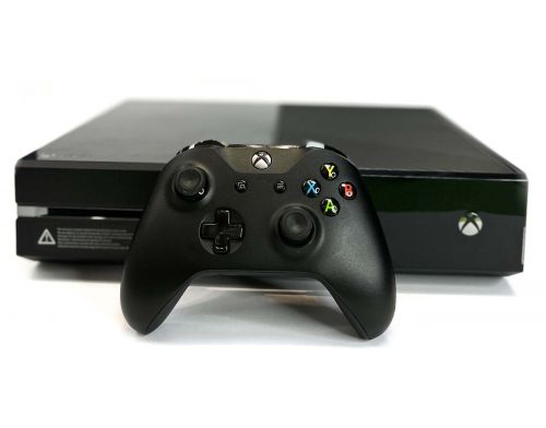 Фото №1 - Microsoft Xbox ONE 500 GB Б.У. (Гарантия)