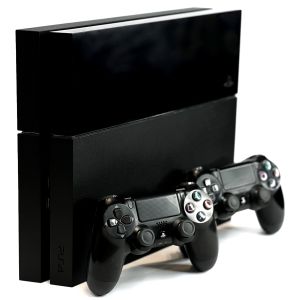 Игровая консоль Playstation 4 Fat 1TB Black Глянец + доп. джойстик Б.У.