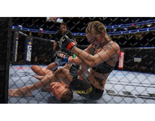 Фото №4 - UFC 4 Xbox Series X Русская версия Б.У.