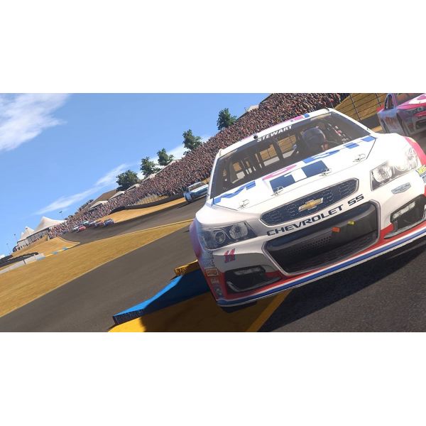Игра Nascar Heat Evolution PS4 Б.У. фото №3