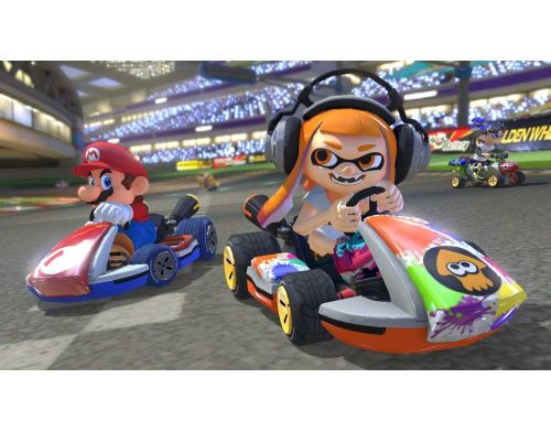 Портативная игровая консоль Nintendo Switch Oled + Mario Kart 8 Deluxe + 3 месяца NS Online фото №3