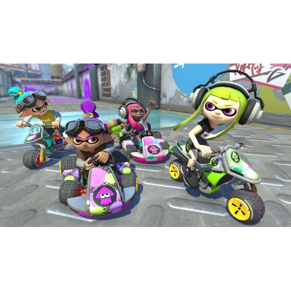 Портативная игровая консоль Nintendo Switch Oled + Mario Kart 8 Deluxe + 3 месяца NS Online фото №4