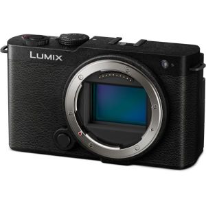 Фотоаппарат Panasonic Lumix DC-S9 kit 18-40mm Black