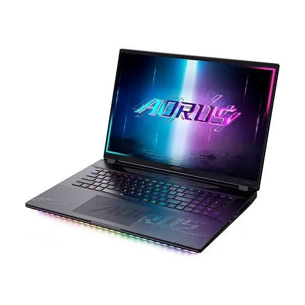 Ноутбук GIGABYTE AORUS MASTER 16 (BYHC5USE65SH) фото №3