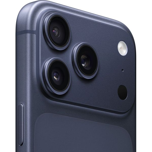 Apple iPhone 17 Pro 256GB Deep Blue (MG8J4) фото №3