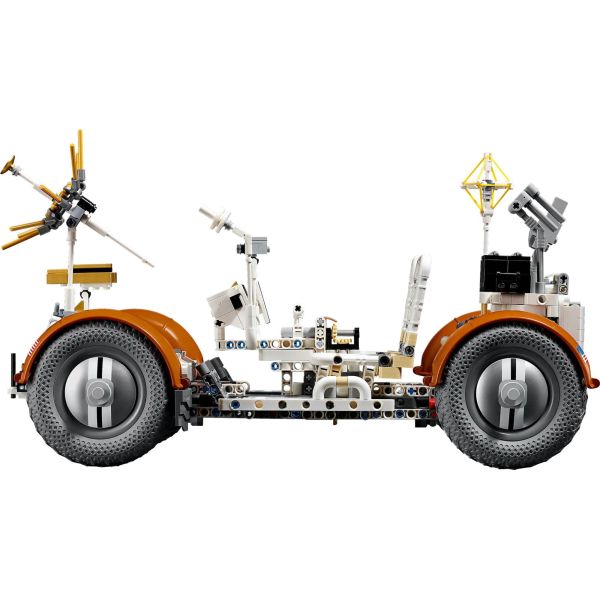 Блочный конструктор LEGO Лунный автомобиль NASA Apollo (42182) фото №4