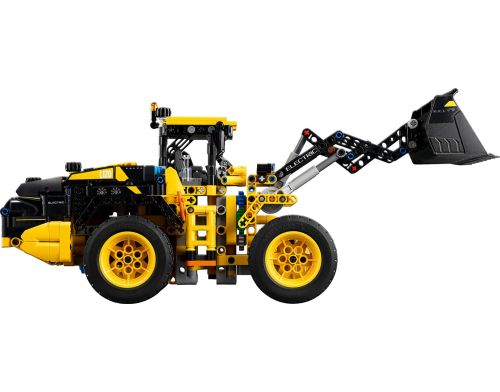 Авто-конструктор LEGO Technic Колесный погрузчик Volvo L120 Electric (42209) фото №4