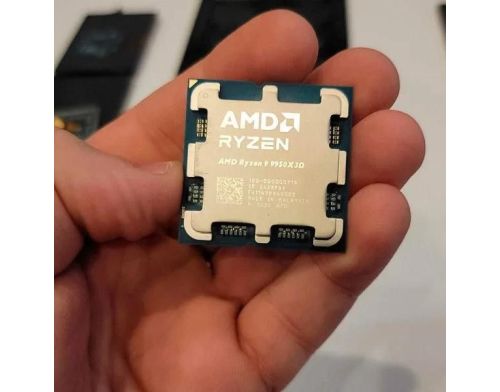 Процессор AMD Ryzen 9 9950X3D (100-000000719) фото №3