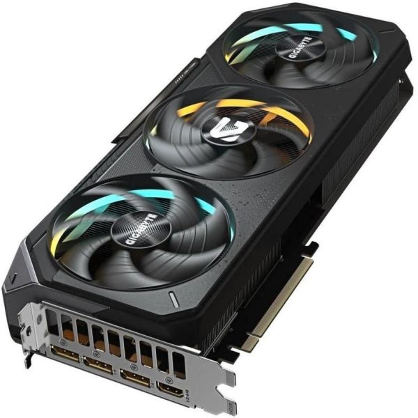 Видеокарта GIGABYTE GeForce RTX 5070 EAGLE OC ICE SFF 12G (GV-N5070EAGLEOC ICE-12GD) фото №9
