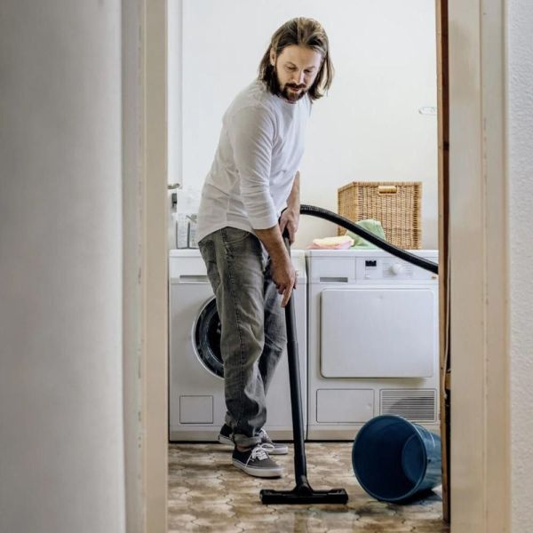 Профессиональный пылесос Karcher WD 2 Plus S V-15/4/18 Premium (1.628-050.0) фото №5