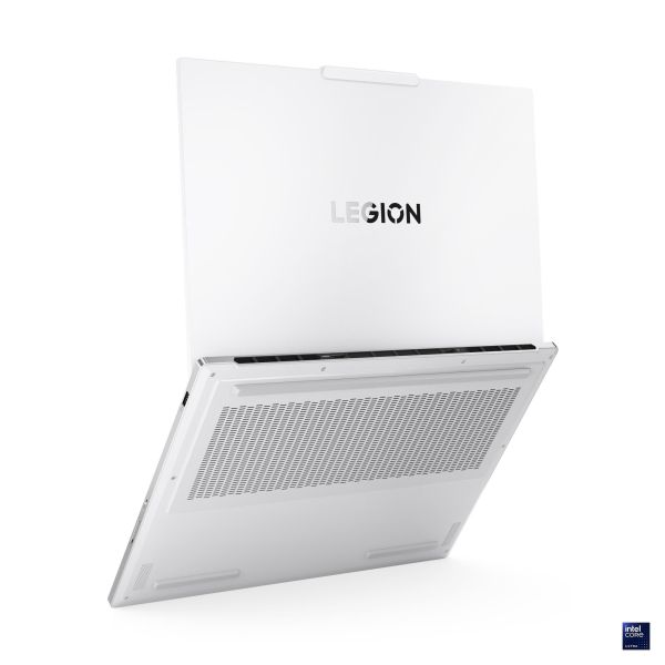 Ноутбук Lenovo Legion 7 16IAX10 (83KYCTO1WW) фото №2