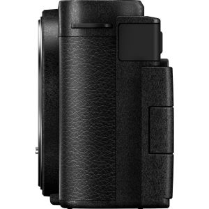Беззеркальный фотоаппарат Panasonic Lumix DC-S9 Jet Black Body (DC-S9E-K)
