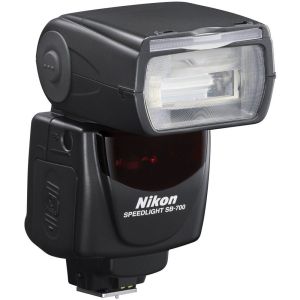 Вспышка Nikon Speedlight SB-700
