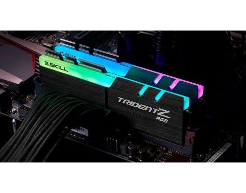 Память для настольных компьютеров G.Skill 32GB (2x16GB) DDR4 3600MHz Trident Z RGB (F4-3600C18D-32GTZR) фото №3