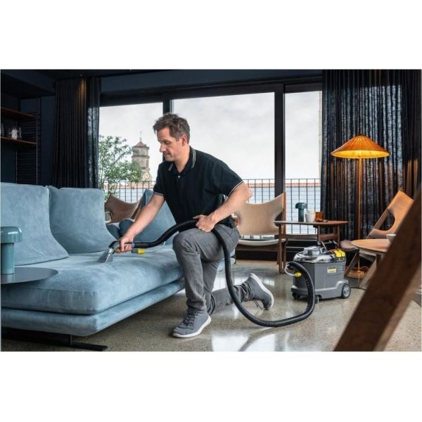 Профессиональный моющий пылесос Karcher Puzzi 8/1 (1.100-240.0) фото №3