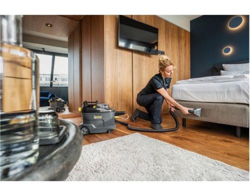 Профессиональный моющий пылесос Karcher Puzzi 8/1 (1.100-240.0) фото №5