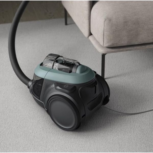 Пылесос безмешковый Electrolux EL61C2OG фото №10