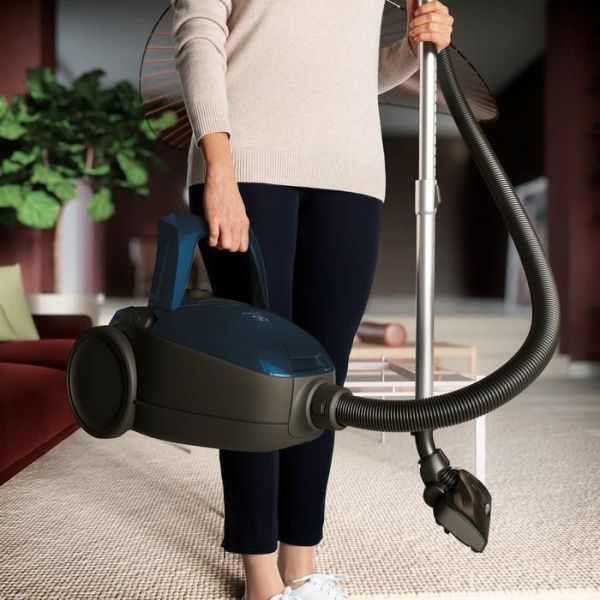 Пылесос с мешком Electrolux PD82-4STT фото №7