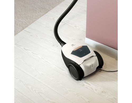 Пылесос с мешком Electrolux PD82-ALRGT фото №7
